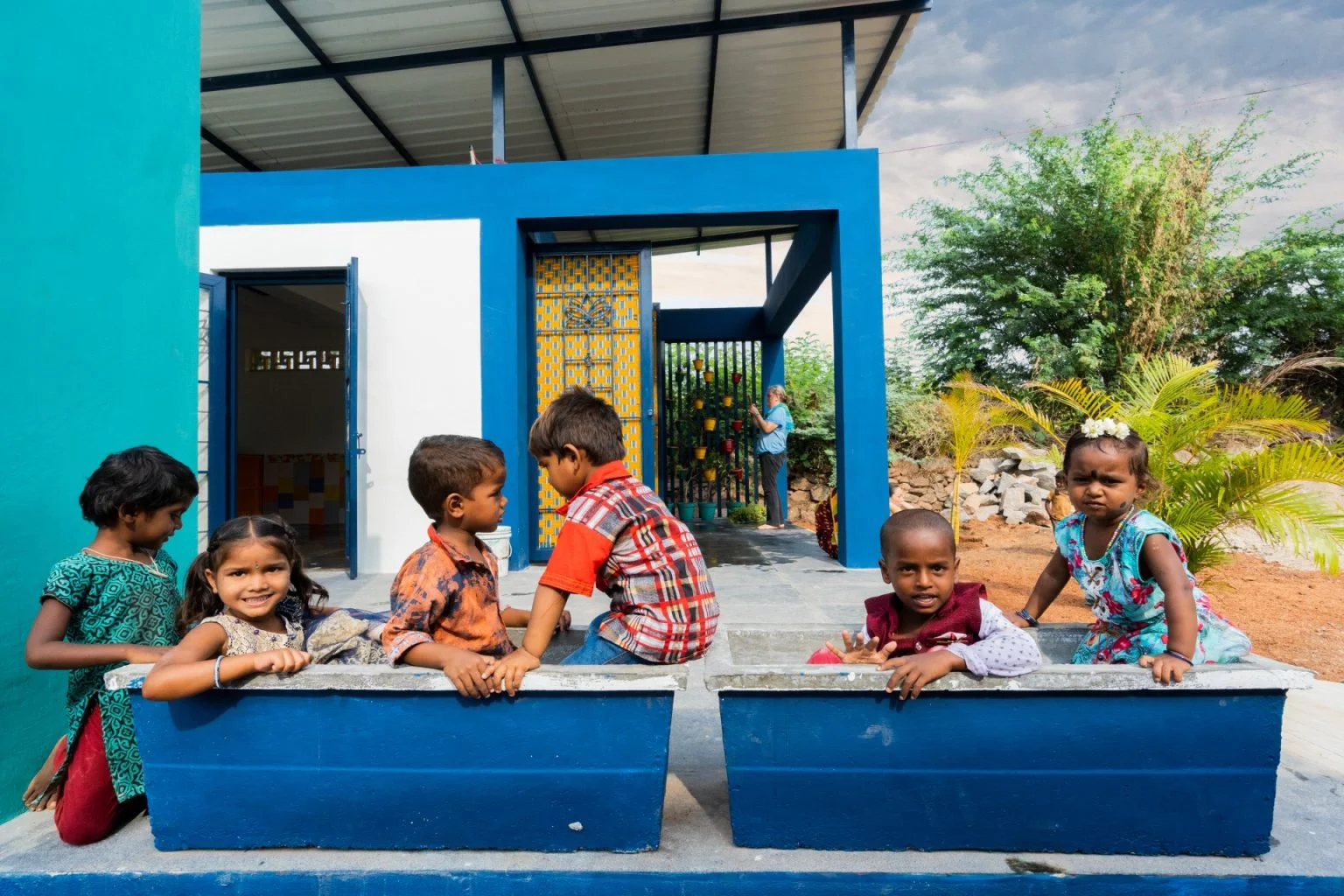 niños indios jugando